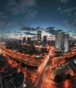 השוק הישראלי ממשיך לגלות אדישות לפוליטיקה המקומית